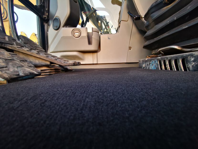 Fußmatte passend für Caterpillar Kettenbagger D/E/F-Serie – Bild 6